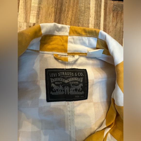 Limited Edition Yellow Checker Pattern Levi’s Oversized coat - Picture 4 of 5